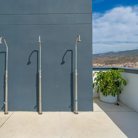 Xpce Urban 4 Skyline - Free Parking