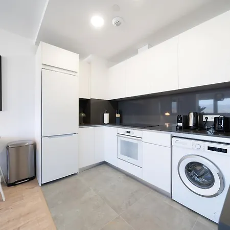 Apartamento Xpce Urban 4 Skyline - Free Parking