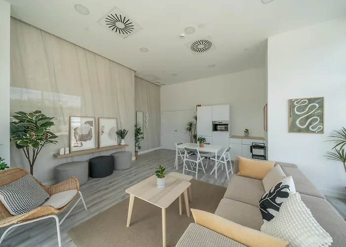 Xpce Urban 4 Skyline - Free Parking